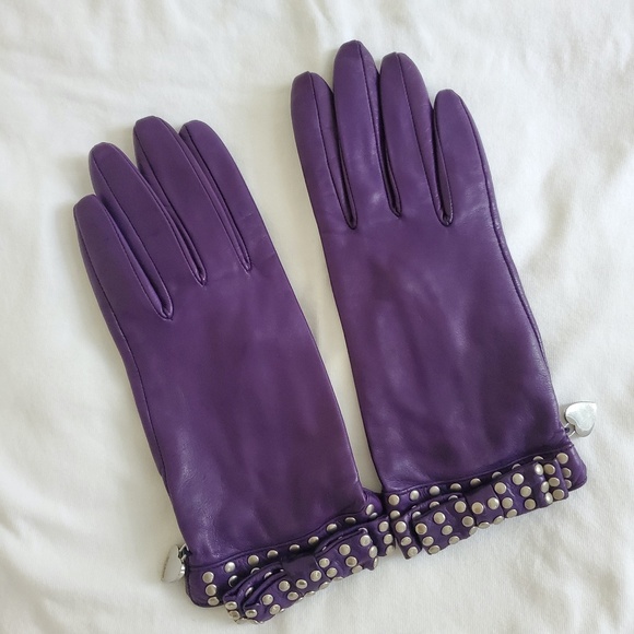 Moschino Studded Purple Leather Gloves - Picture 2 of 7